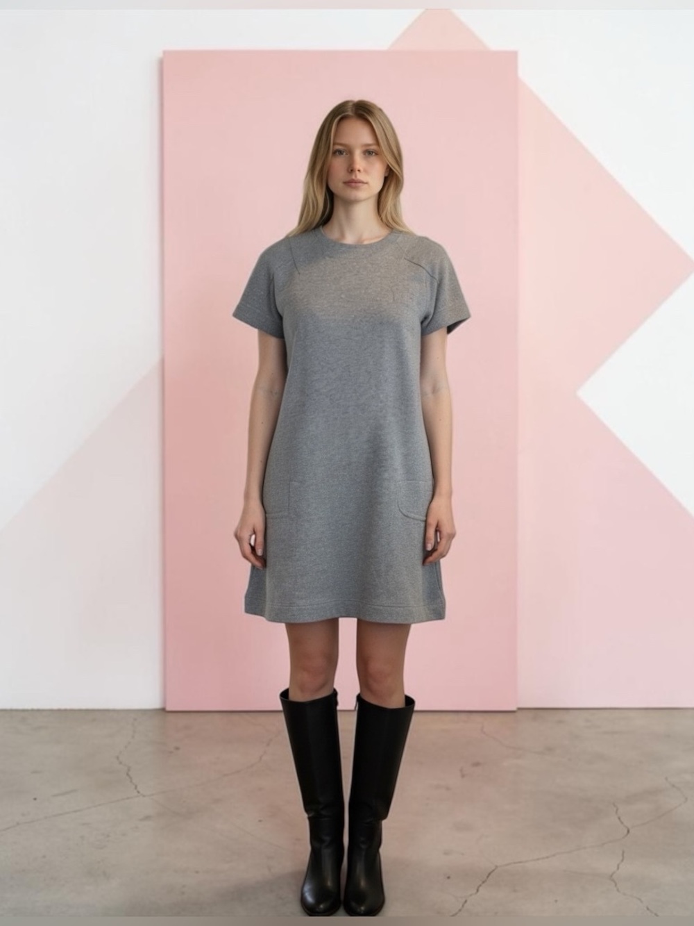 Louis Vuitton Gray Short Sleeve Shift Dress